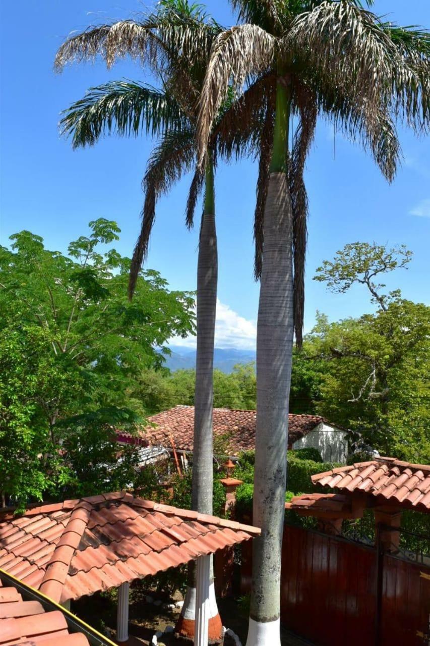 Hotel Boutique Los Gentiles Santa Fe de Antioquia Dış mekan fotoğraf